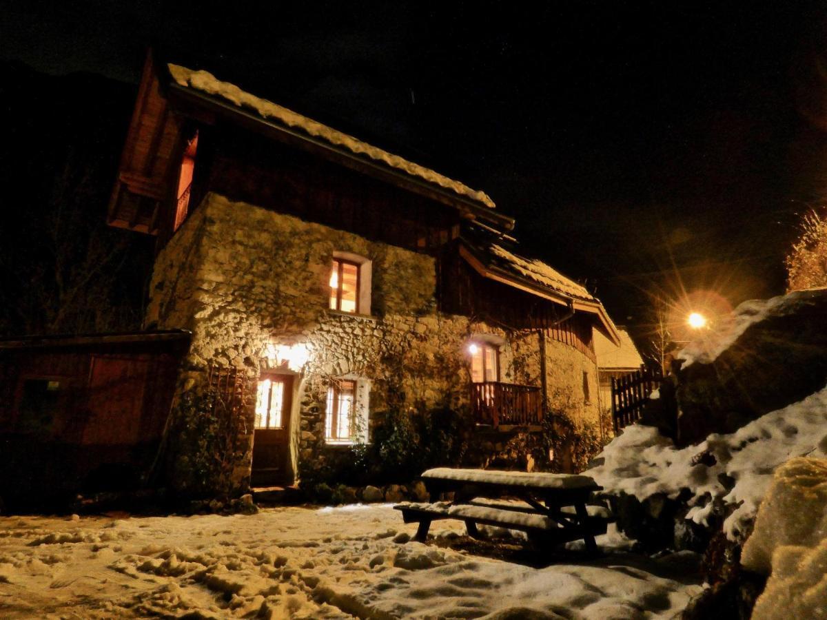 Ecrins Lodge Le Bourg-dʼOisans Exterior foto